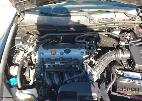 2010 Honda Accord 2.4 Ex from USA, damaged, VIN 1HGCP2F74AA068257